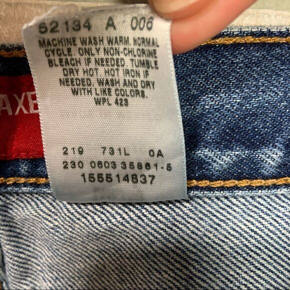 Vintage 550 Relaxed Hi-Rise Mom Denim Jean V7 - Picture 5 of 8